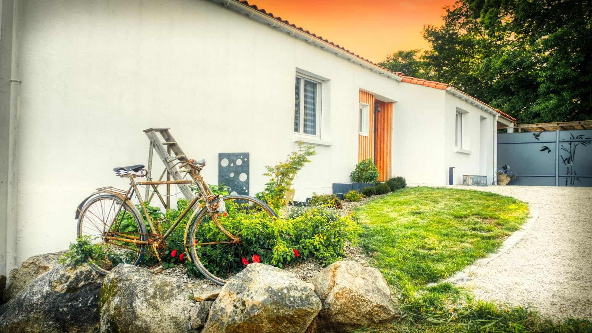 Domaine Du Souvenir Villa Saint-Paul-en-Pareds Buitenkant foto